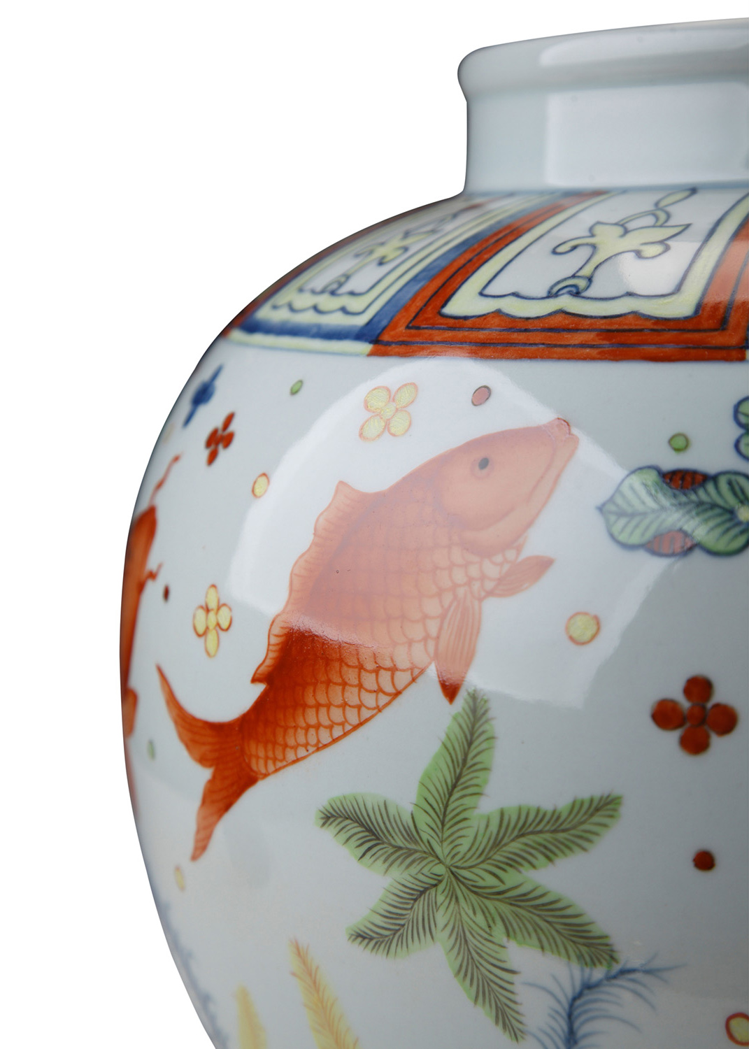 Golden Carp Wucai Jar