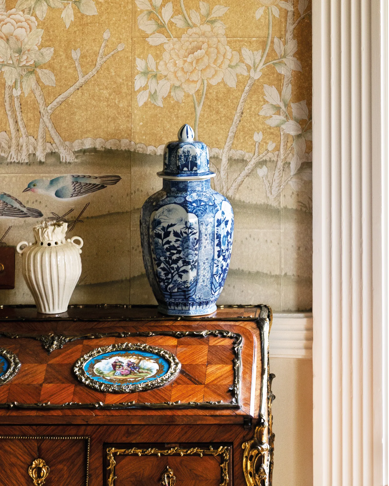 UNDERGLAZE BLUE, KIMBERLY FAMILLE ROSE