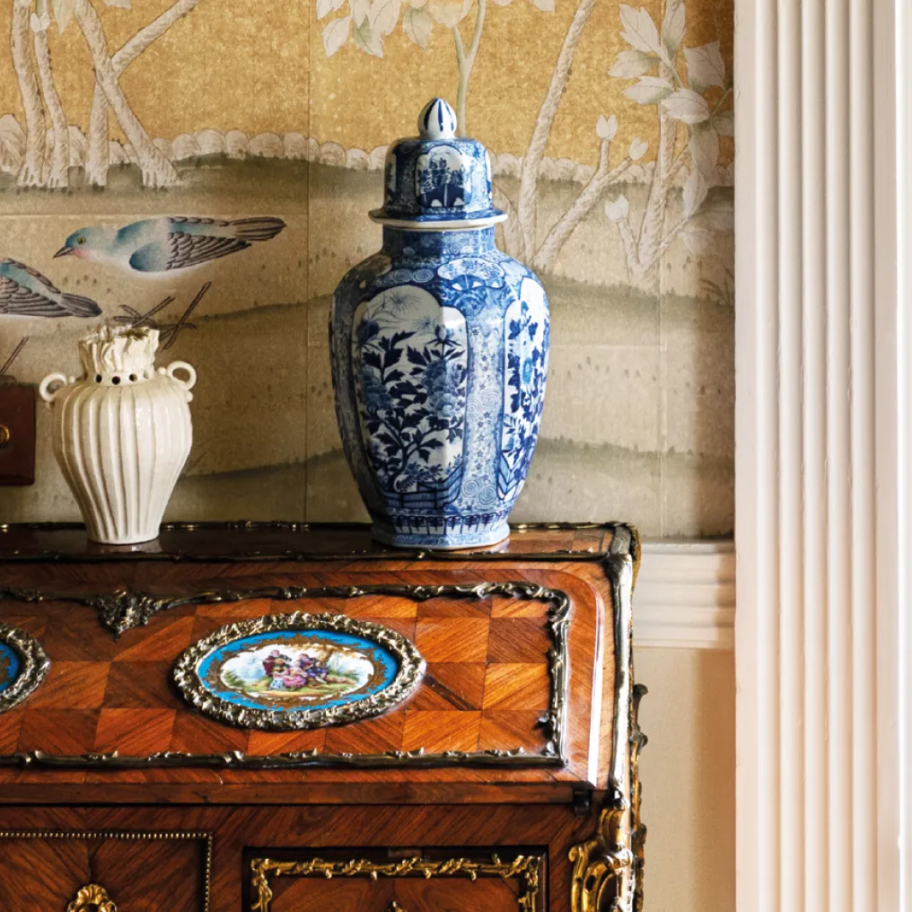 UNDERGLAZE BLUE, KIMBERLY FAMILLE ROSE