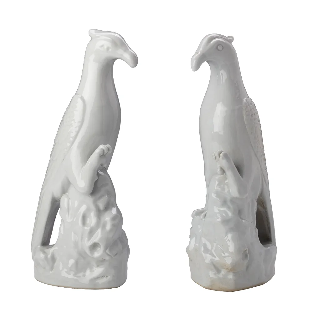 A PAIR OF 18” PARROTS