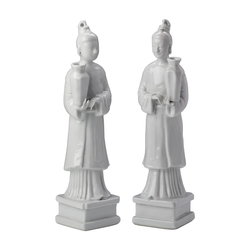 A PAIR OF 13.5” LADIES